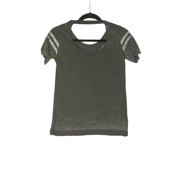 Chaser Love T shirt XS Gray white NWOT - Picture 4 of 10